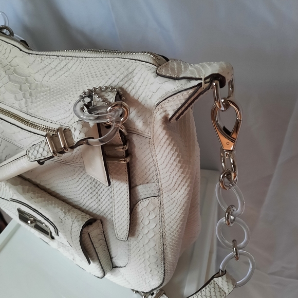 *BNWOT* White croc skin COACH purse - Picture 3 of 8